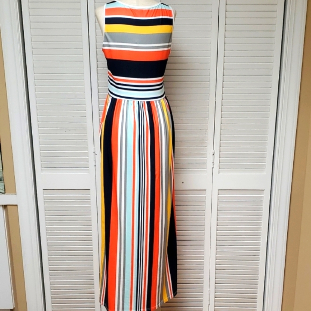 Hount Multi - Color Stripe Scoop Neck Sleeveless Maxi Sundress Size S - Picture 5 of 7